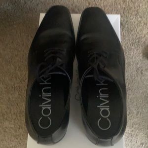Size 9m Black Calvin Klein Dress shoes